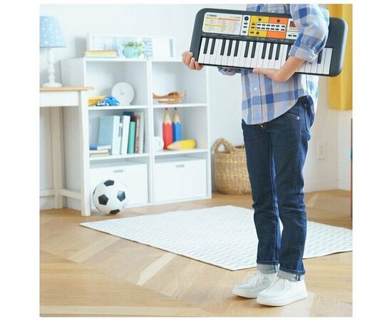  Синтезатор Yamaha PSS-F30 